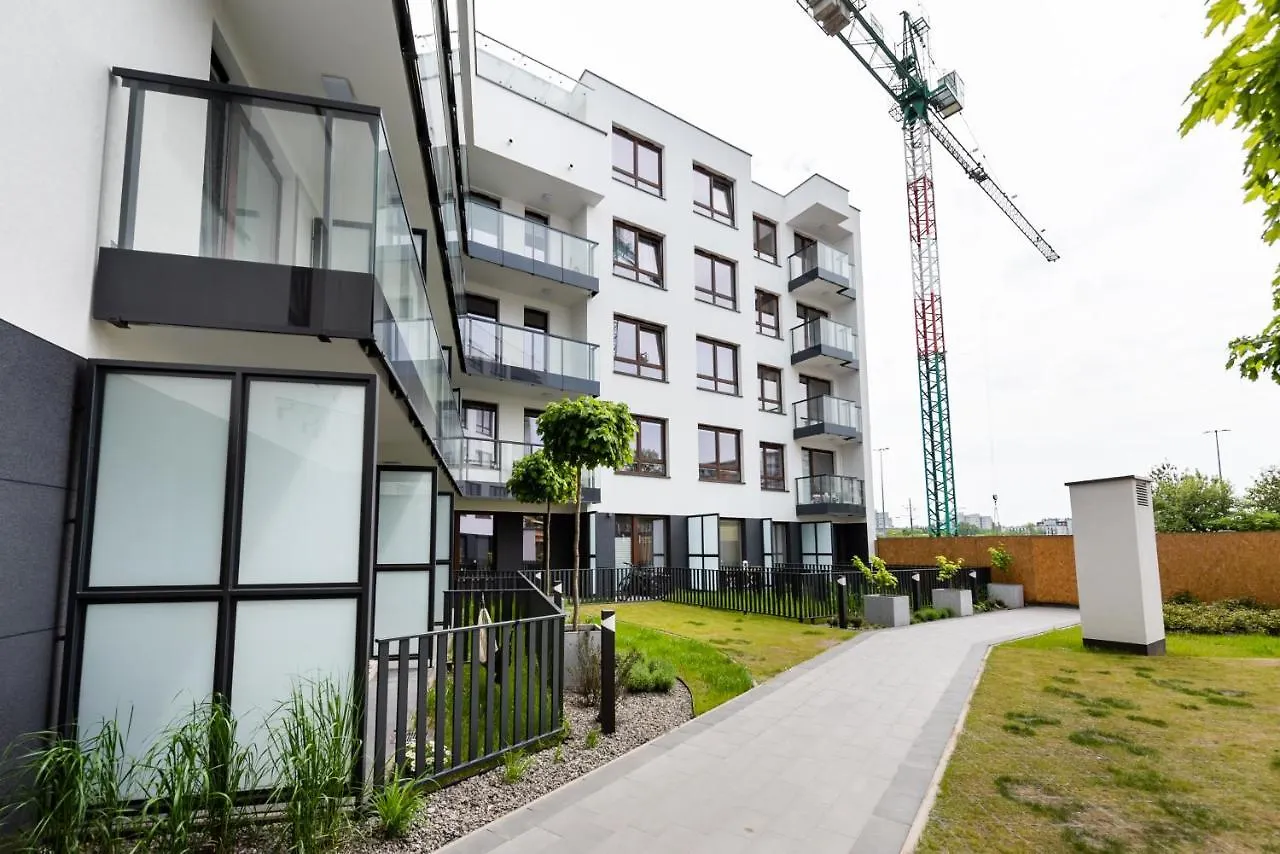 Metro Marymont Pleasant Studio Apartment Warsaw